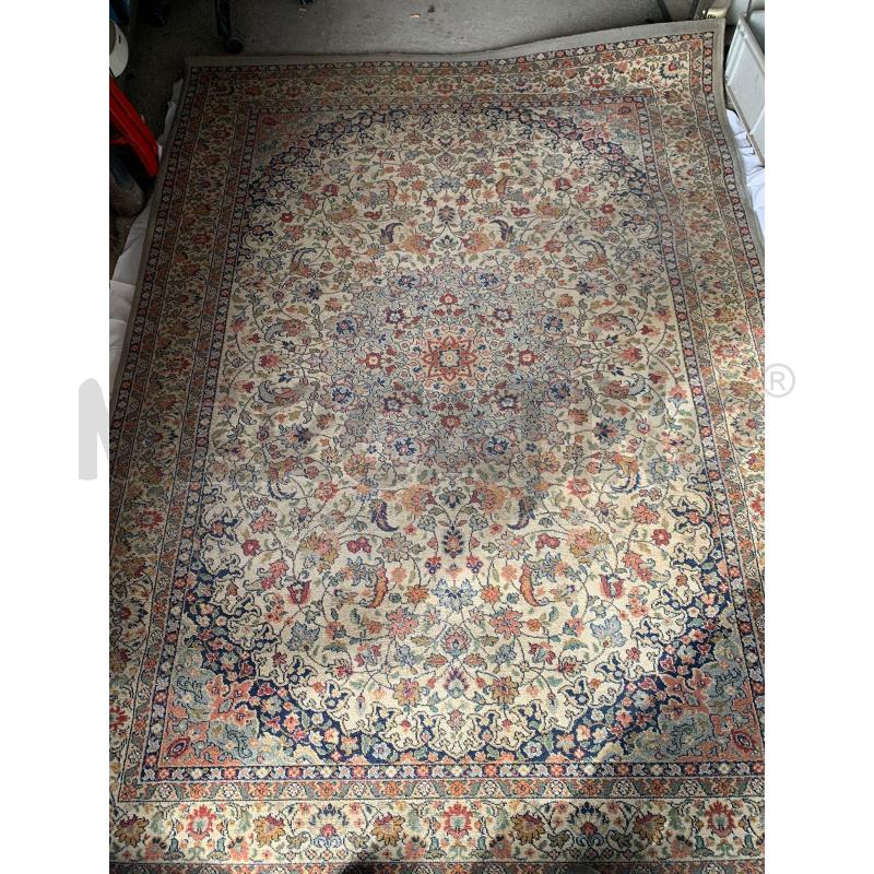 TAPPETO BEIGE BORDO GRIGIO FIORI 168X232 | Mercatino dell'Usato Moncalieri - fr. moriondo 1