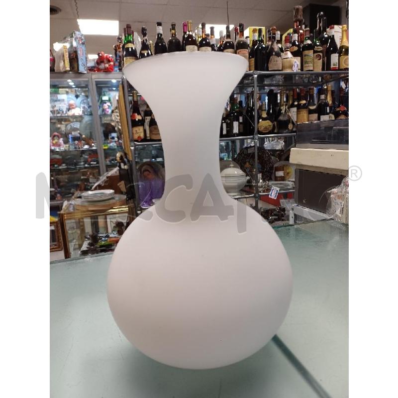 VASO BIANCO VETRO CALLE DORATE  | Mercatino dell'Usato Moncalieri - fr. moriondo 4
