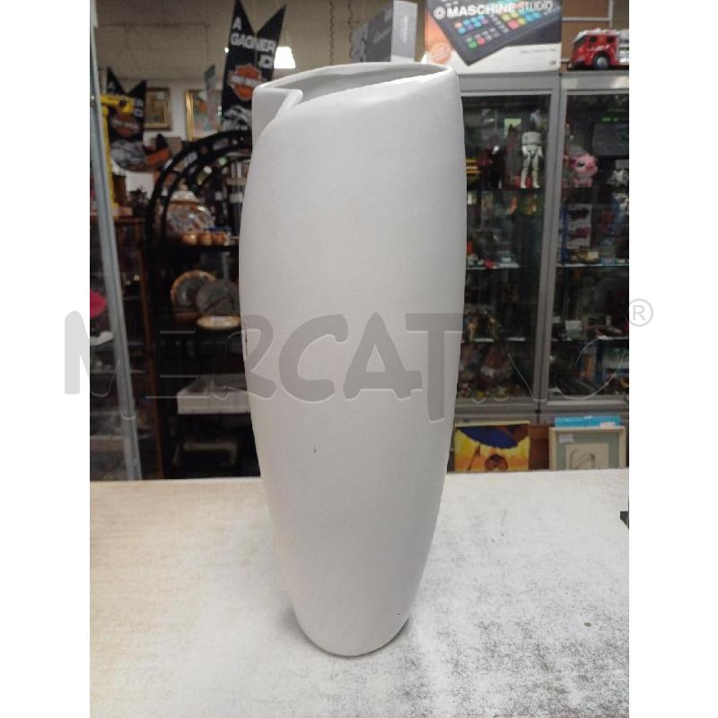 VASO GRANDE ALTO BIANCO | Mercatino dell'Usato Moncalieri - fr. moriondo 2