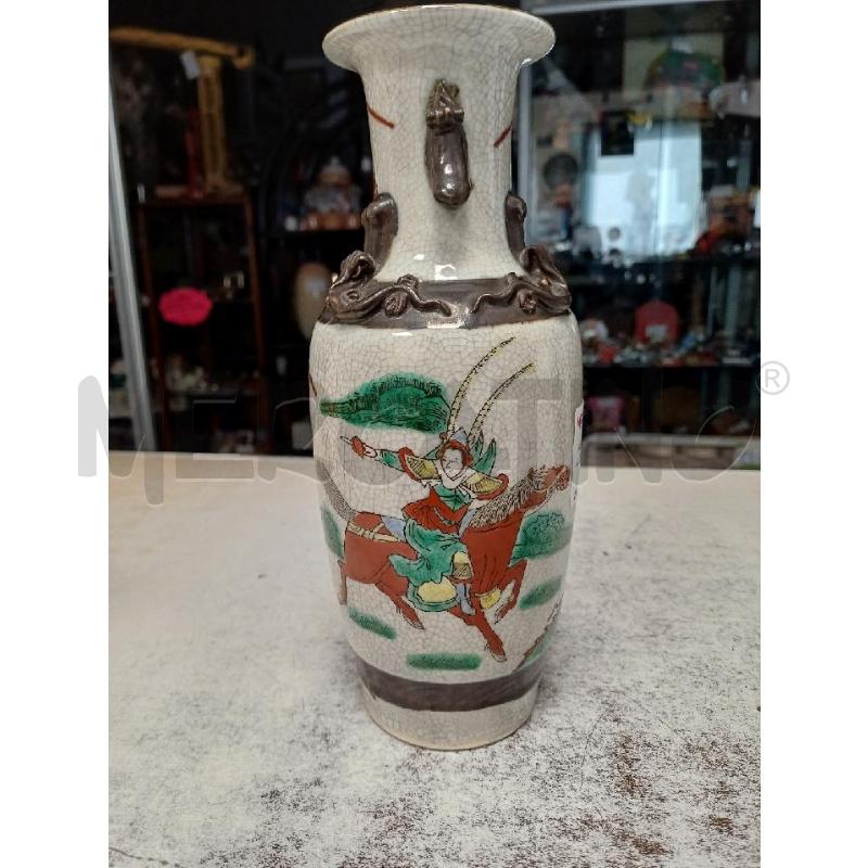 VASO GUERRIERO ORIENTALE | Mercatino dell'Usato Moncalieri - fr. moriondo 1