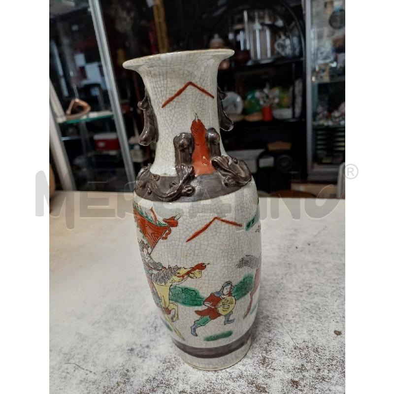 VASO GUERRIERO ORIENTALE | Mercatino dell'Usato Moncalieri - fr. moriondo 2