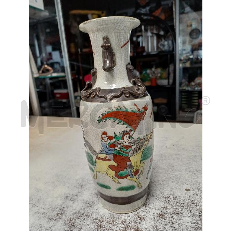 VASO GUERRIERO ORIENTALE | Mercatino dell'Usato Moncalieri - fr. moriondo 3