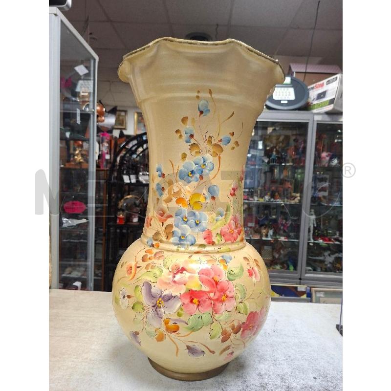 VASO IN TERRACOTTA GRANDE DIPINTO FIORI | Mercatino dell'Usato Moncalieri - fr. moriondo 1