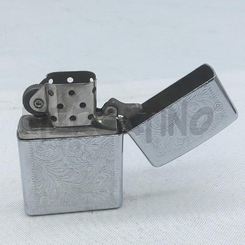 ACCENDINO DA COLLEZIONE ZIPPO CORSICA RILIEVO | Mercatino dell'Usato San maurizio canavese 3