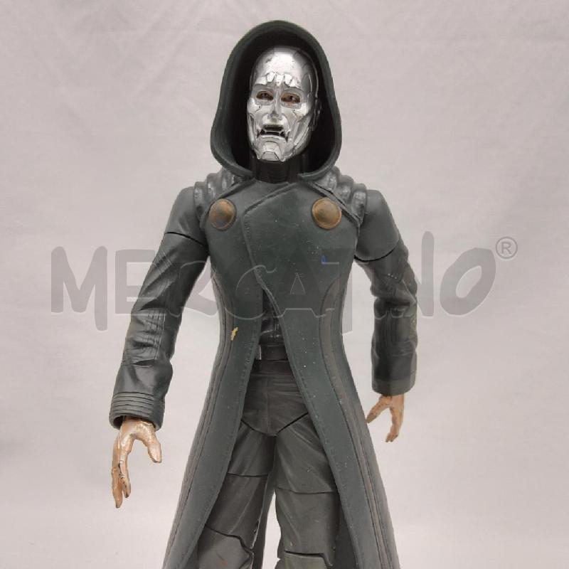 ACTION FIGURE DOTTOR DESTINO MARVEL TOY BIZ  | Mercatino dell'Usato San maurizio canavese 2