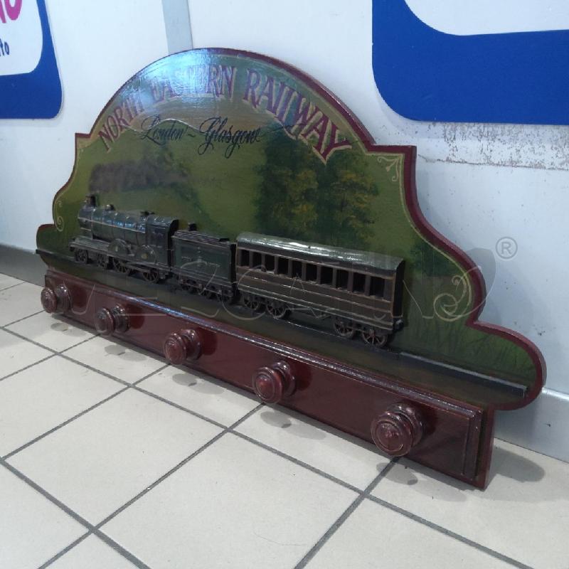 APPENDI ABITI 5 POSTI DA MURO TRENI RAILWAYS | Mercatino dell'Usato San maurizio canavese 3