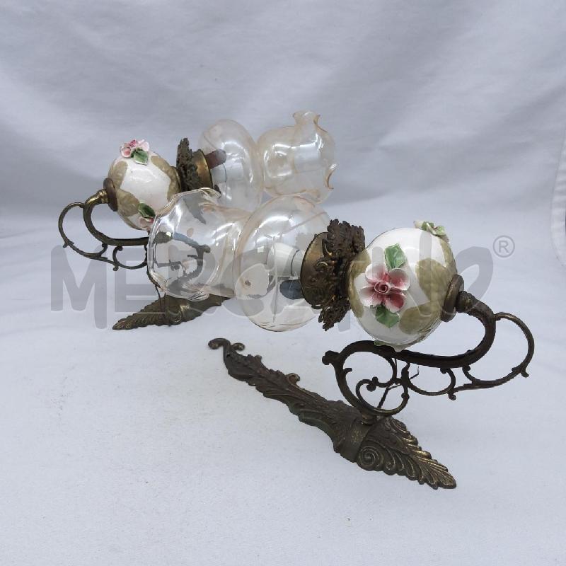 APPLIQUE COPPIA CERAMICA FIORELLINI E BOCCIA VETRO | Mercatino dell'Usato San maurizio canavese 1