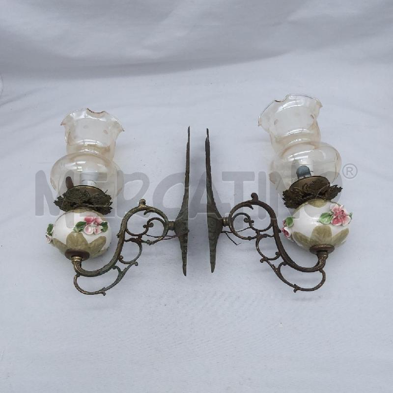 APPLIQUE COPPIA CERAMICA FIORELLINI E BOCCIA VETRO | Mercatino dell'Usato San maurizio canavese 3