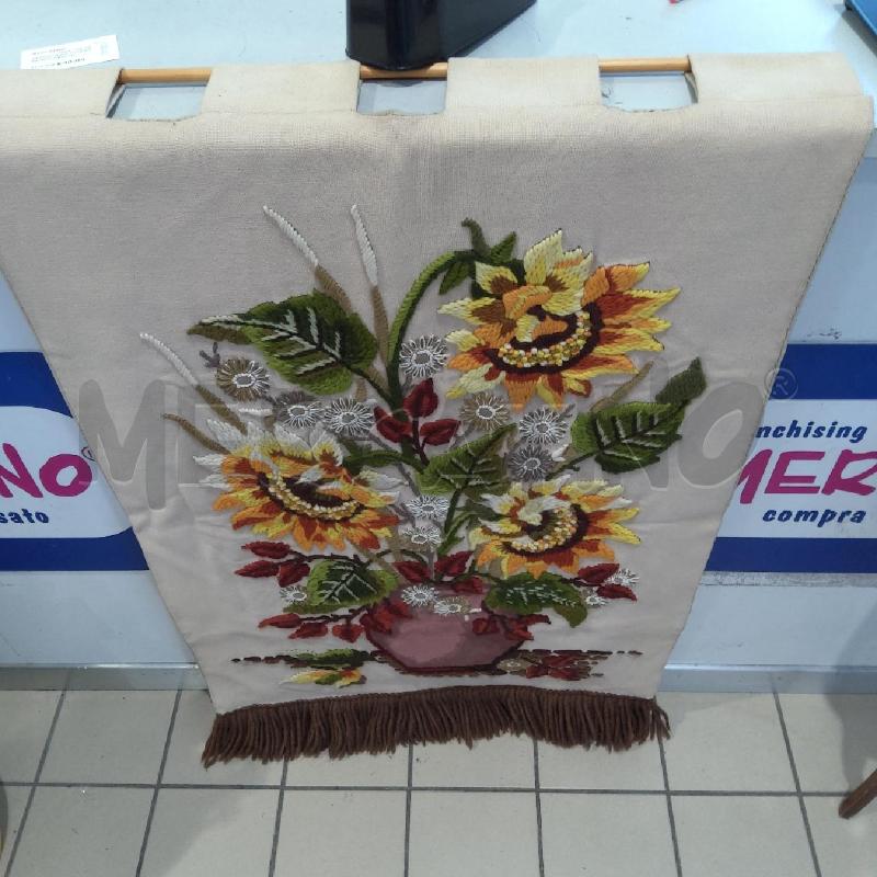 ARAZZO TESSUTO BEIGE RICAMO GIRASOLI | Mercatino dell'Usato San maurizio canavese 4