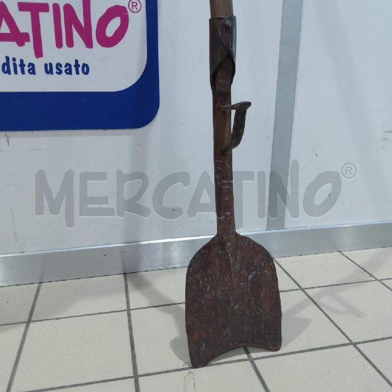ATTREZZO GIARDINAGGIO VINTAGE TAGLIA FIENO | Mercatino dell'Usato San maurizio canavese 3
