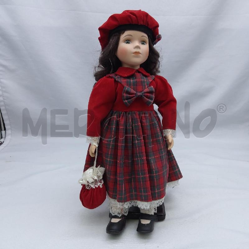 BAMBOLA PORCELLANA PROMENADE CHARLOTTE VESTITO ROSSO | Mercatino dell'Usato San maurizio canavese 1
