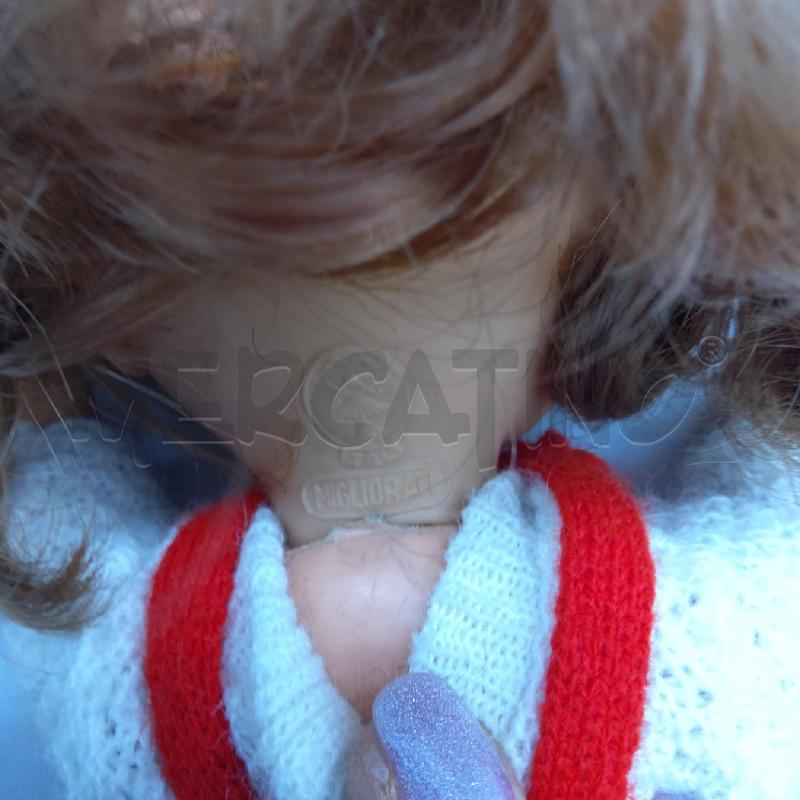 BAMBOLINA MIGLIORATI VESTITO BNC ROSSO H 23 CM | Mercatino dell'Usato San maurizio canavese 3