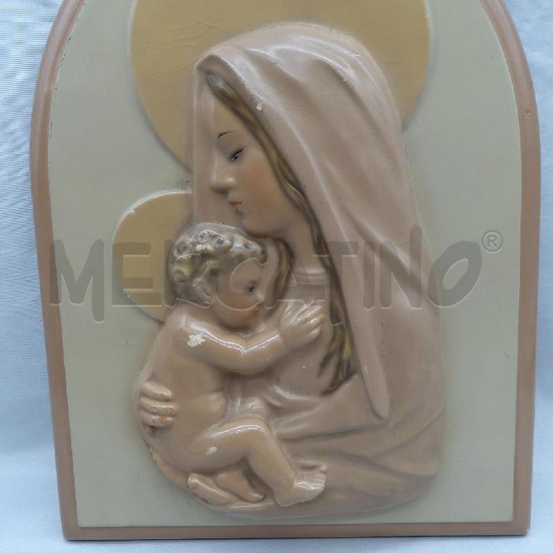 BASSORILIEVO MADONNA CON BAMBINO BEIGE | Mercatino dell'Usato San maurizio canavese 2