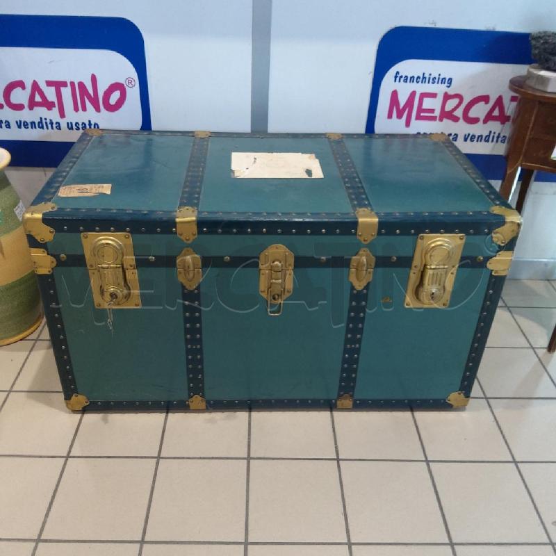 BAULE VERDE CERNIERE DORATE | Mercatino dell'Usato San maurizio canavese 1