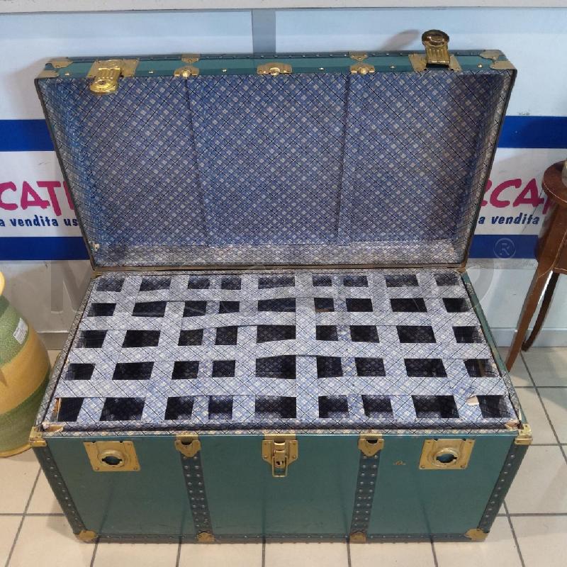 BAULE VERDE CERNIERE DORATE | Mercatino dell'Usato San maurizio canavese 4