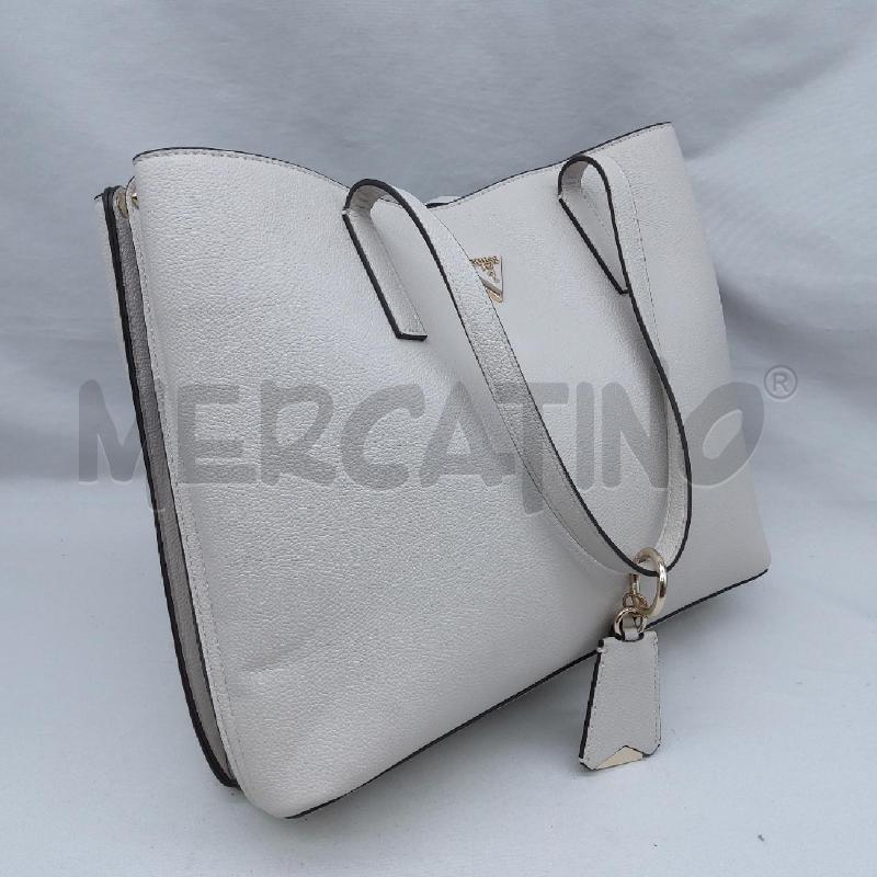 BORSA DONNA GUESS MERIDIAN GIRLFRIED TOTE AVORIO | Mercatino dell'Usato San maurizio canavese 4