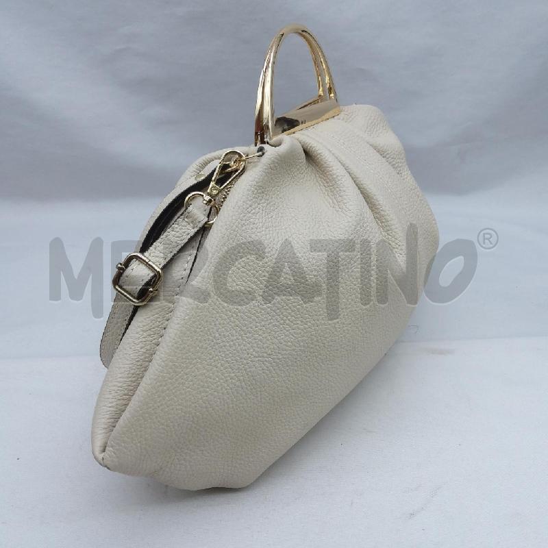 BORSA D VERA PELLE BEIGE MANICO DORATO MARTELLATA | Mercatino dell'Usato San maurizio canavese 2