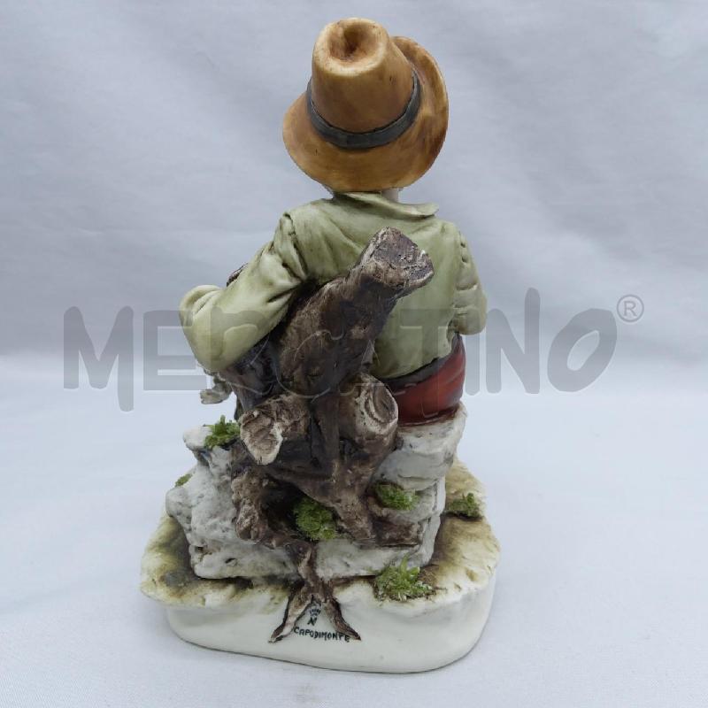 CAPODIMONTE ANZIANO CHE LEGGE SEDUTA M. ALPARONE | Mercatino dell'Usato San maurizio canavese 5