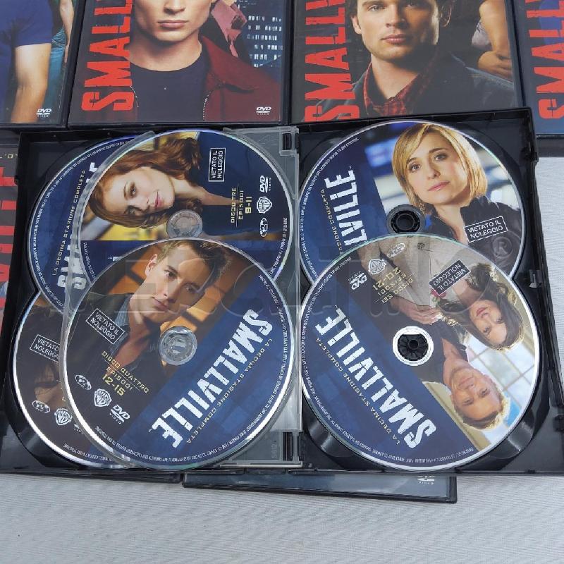 COFANETTO 10 DVD SERIE COMPLETA SMALLVILLE | Mercatino dell'Usato San maurizio canavese 3
