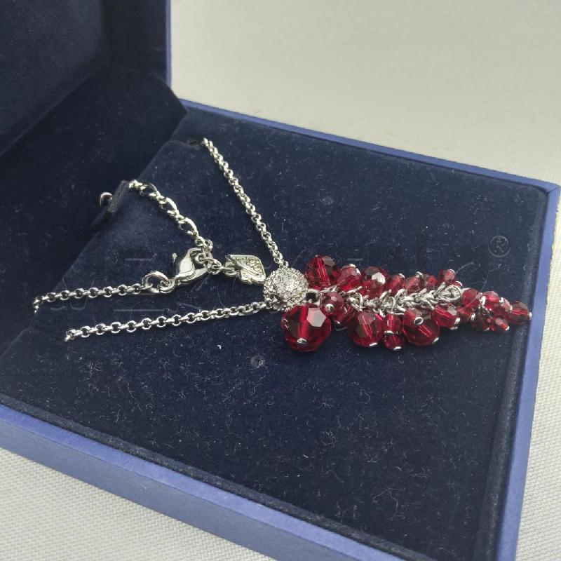 COLLANA SWAROVSKI GRAPPOLO CRISTALLI ROSSI | Mercatino dell'Usato San maurizio canavese 2