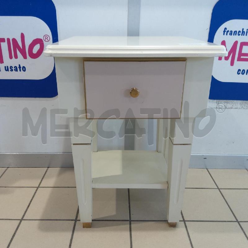 COMODINO 1 CASSETTO PANNA POMELLO PIEDINI DORATI | Mercatino dell'Usato San maurizio canavese 3