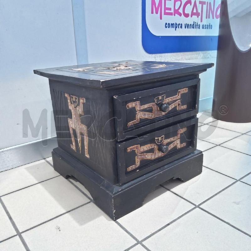 COMODINO ETNICO 2 CASSETTINI INSERTI STOFFA LEGNO SCURO | Mercatino dell'Usato San maurizio canavese 3