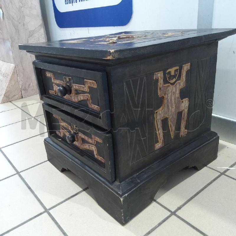 COMODINO ETNICO 2 CASSETTINI INSERTI STOFFA LEGNO SCURO | Mercatino dell'Usato San maurizio canavese 4