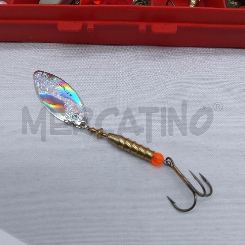 CONFEZIONE CUCCHIANI ONDULANTI PER LUCCIO | Mercatino dell'Usato San maurizio canavese 2