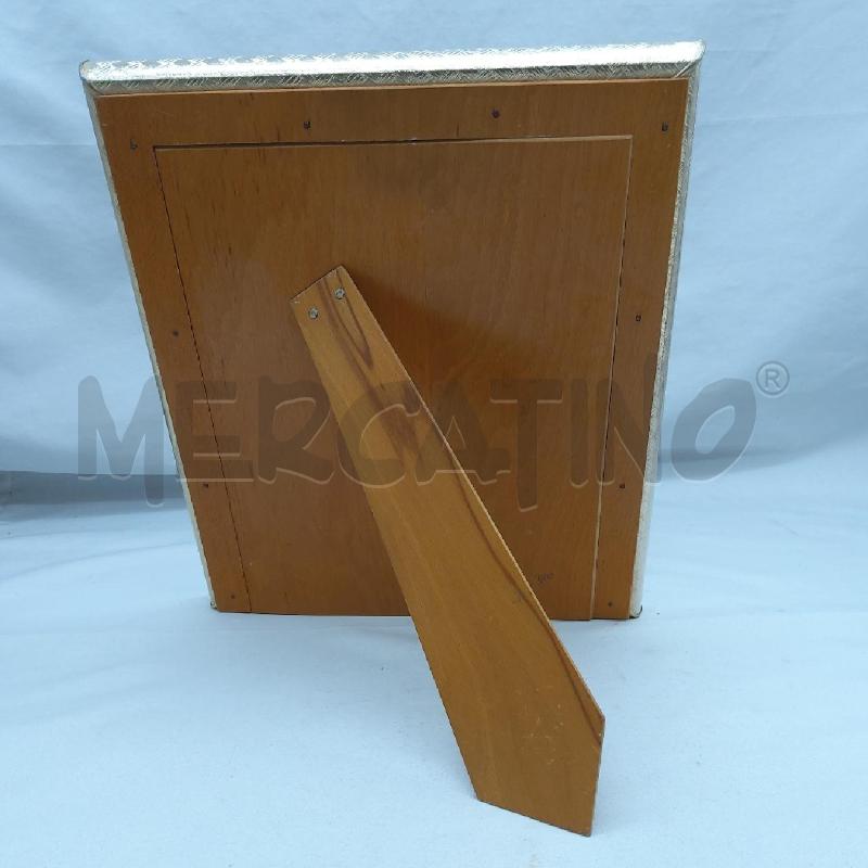 CORNICE 31X37 CM MADREPERLA ARGENTATA | Mercatino dell'Usato San maurizio canavese 3