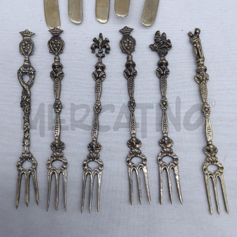FORCHETTINE PZ. 6 + 5 CUCCHIAINI STEMMI | Mercatino dell'Usato San maurizio canavese 3