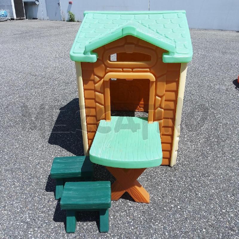 GIOCO CASETTA LITTLE TIKES TETTO VERDE TAVOLINO + SGABELLI | Mercatino dell'Usato San maurizio canavese 1