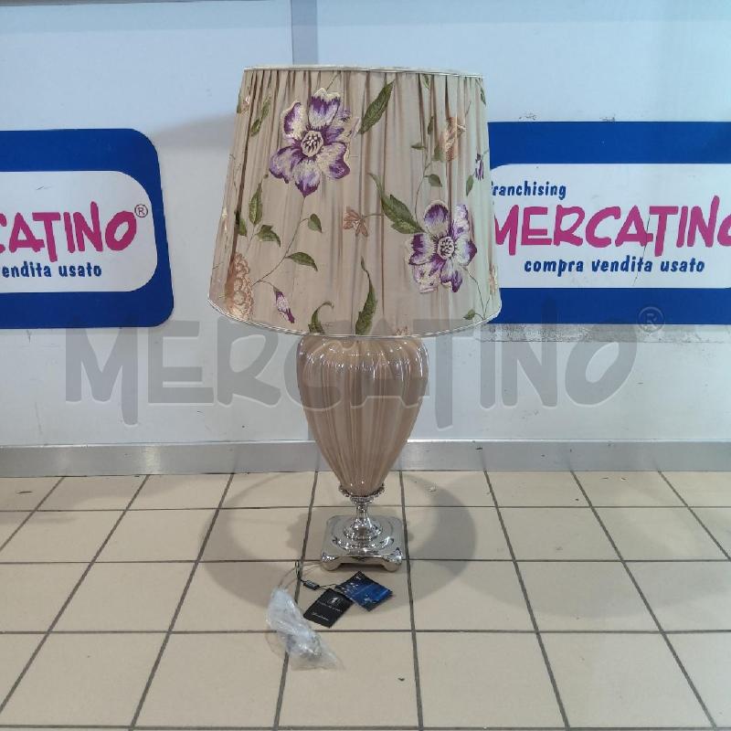 LAMPADA CERAMICA BEIGE BASE CROMATA CAPPELLO FIORI VIOLA | Mercatino dell'Usato San maurizio canavese 1