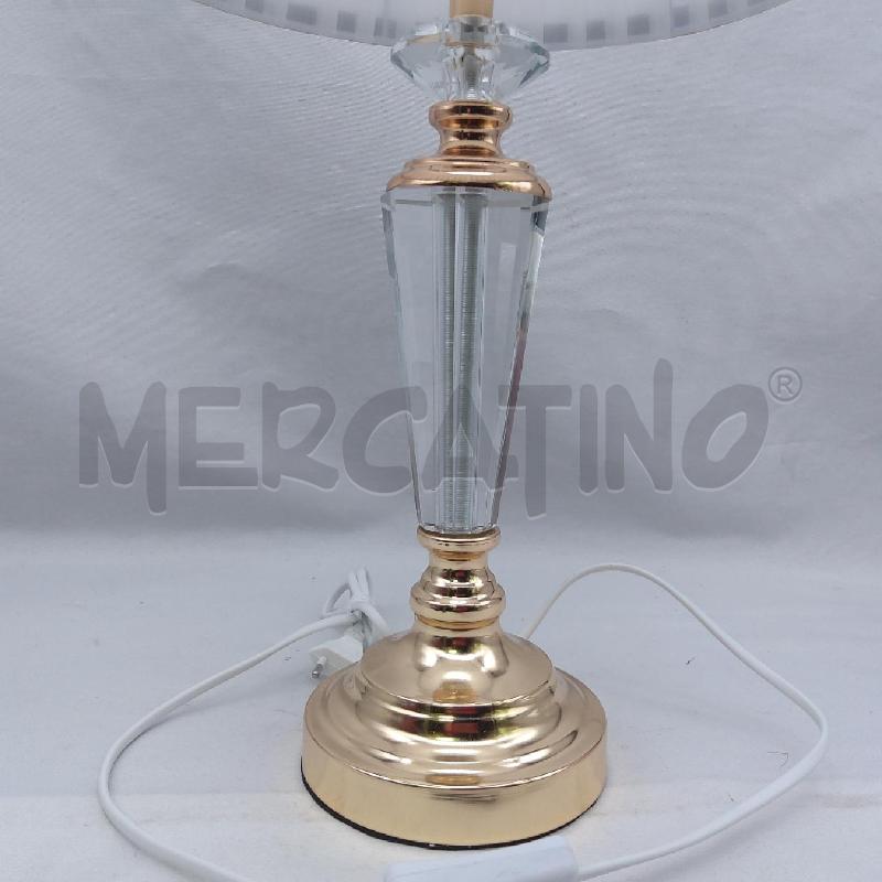 LAMPADA TAVOLO BASE METALLO DORATO CAPPELLO BIANCO PLISSETTATO | Mercatino dell'Usato San maurizio canavese 3