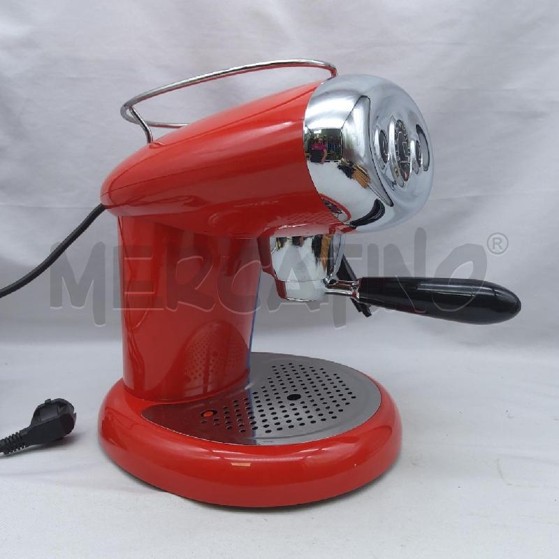 MACCHINA CAFFE' ILLY ROSSA +ACC 65 | Mercatino dell'Usato San maurizio canavese 3