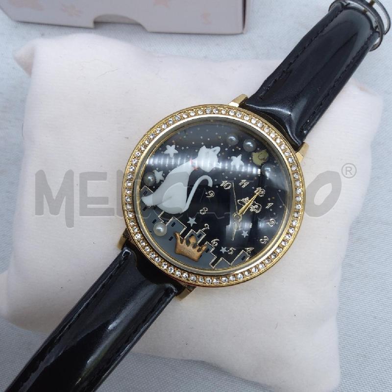 OROLOGIO DA POLSO SFONDO GATOT BIANCO | Mercatino dell'Usato San maurizio canavese 1