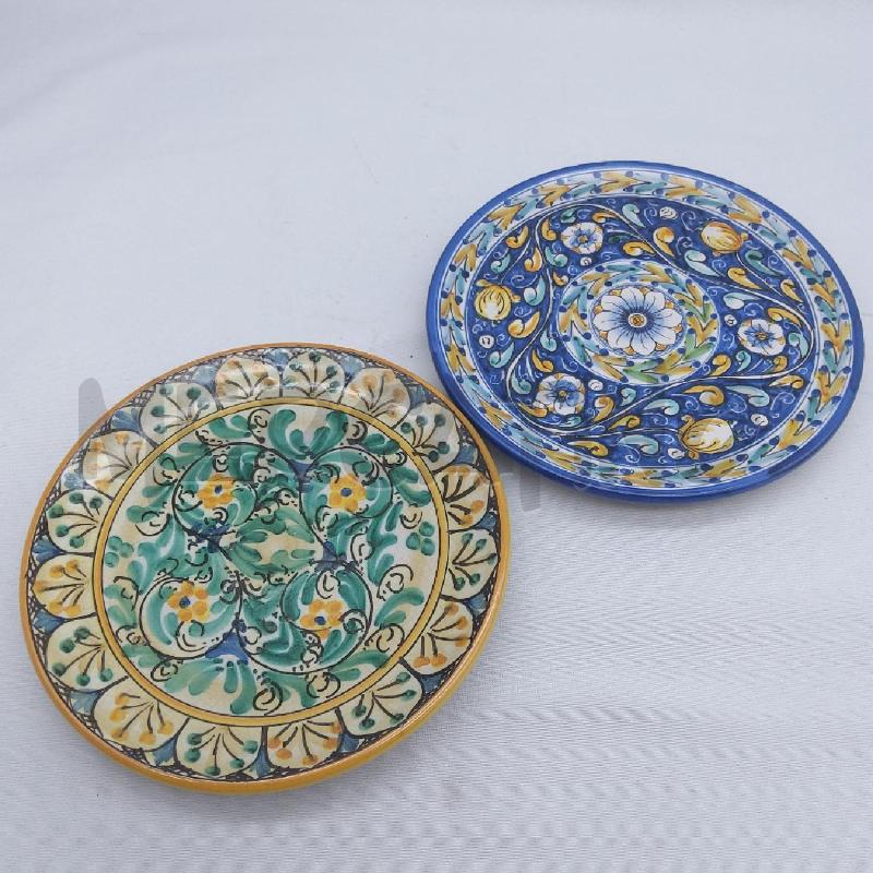 PIATTI DA COLLEZIONE PZ. 2 CALTAGIRONE | Mercatino dell'Usato San maurizio canavese 1