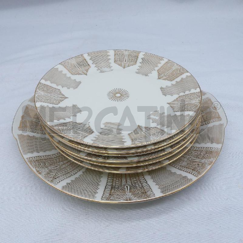 PIATTI PZ. 7 DOLCE BAVARIA AVORIO ORO GEOMETRICO | Mercatino dell'Usato San maurizio canavese 5
