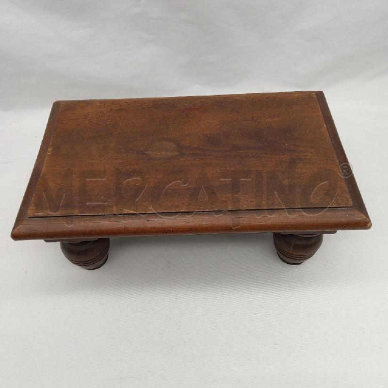POGGIAPIEDI TAVOLO MINIATURA  | Mercatino dell'Usato San maurizio canavese 2