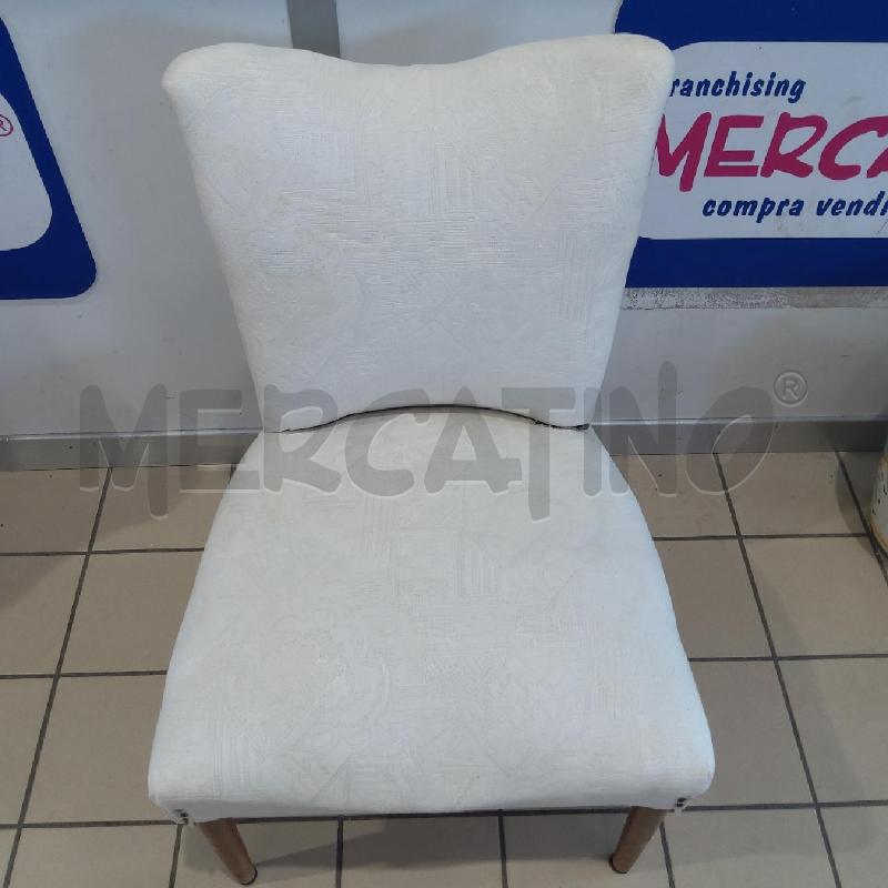 POLTRONCINA CAMERA TESSUTO BCO | Mercatino dell'Usato San maurizio canavese 3