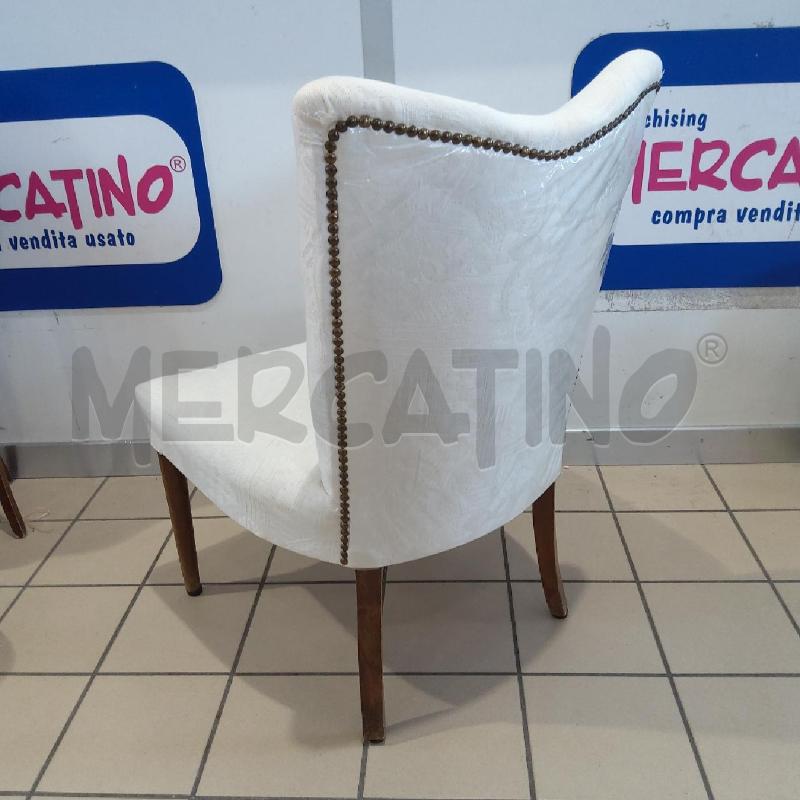 POLTRONCINA CAMERA TESSUTO BCO | Mercatino dell'Usato San maurizio canavese 4