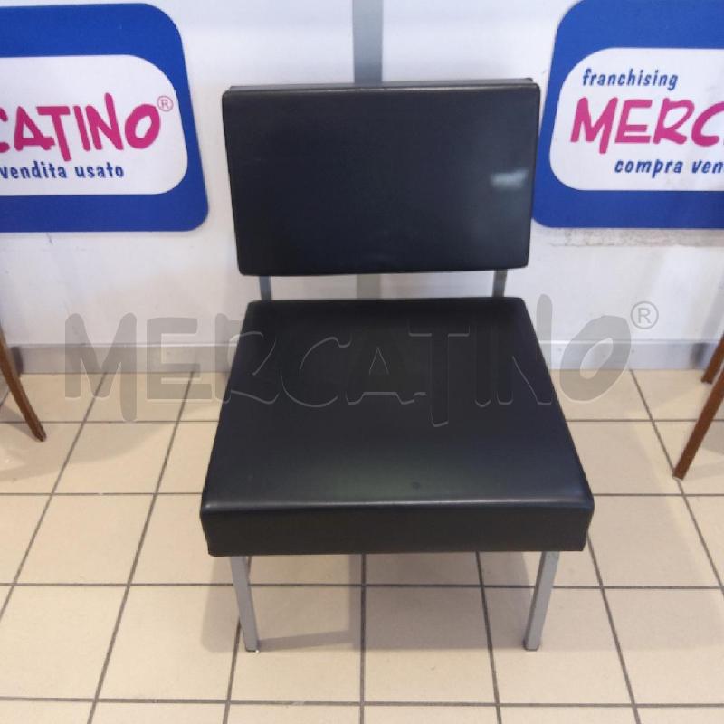 POLTRONCINA NERA STRUTT MET GRIGIO | Mercatino dell'Usato San maurizio canavese 1