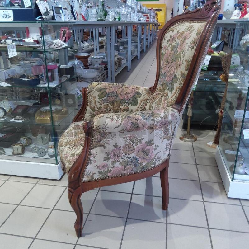 POLTRONCINA TESSUTO FIORATO CABRIOLE | Mercatino dell'Usato San maurizio canavese 2