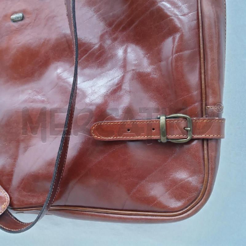 PORTA ABITI PIQUADRO NIKOLAI VERA PELLE  | Mercatino dell'Usato San maurizio canavese 3