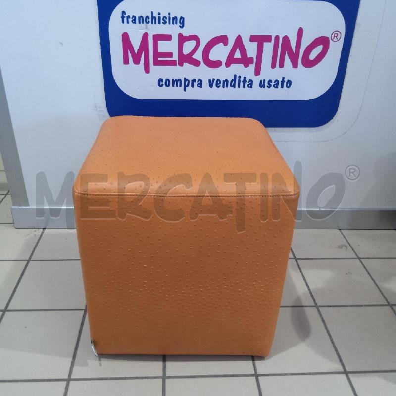 POUF QUADRATO TIPO STRUZZO OCRA | Mercatino dell'Usato San maurizio canavese 1