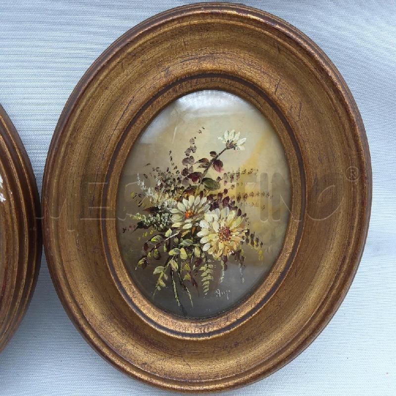 QUADRETTI PZ 2 OVALI FIORI CORNICE ORO | Mercatino dell'Usato San maurizio canavese 3