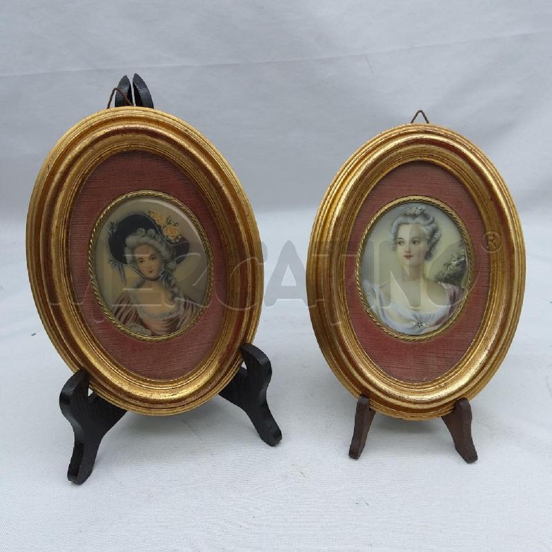 QUADRETTO COPPIA OVALE CORNICE DORATA | Mercatino dell'Usato San maurizio canavese 1