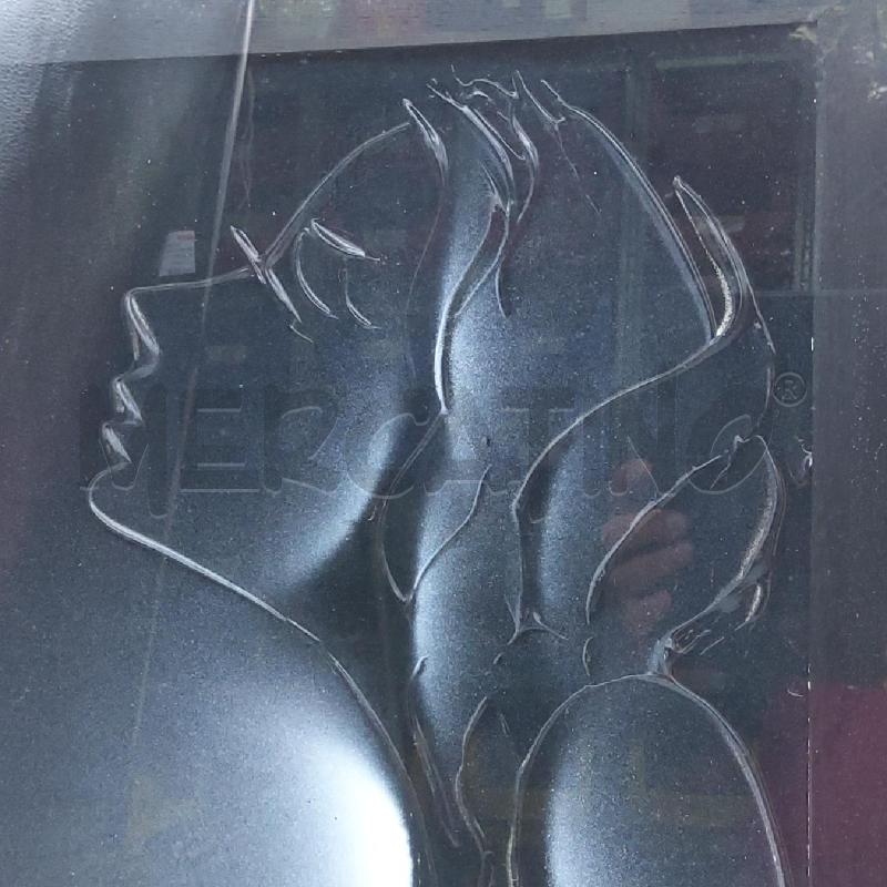 QUADRO NUDO DI DONNA NERO CORNICE GRIGIO | Mercatino dell'Usato San maurizio canavese 2
