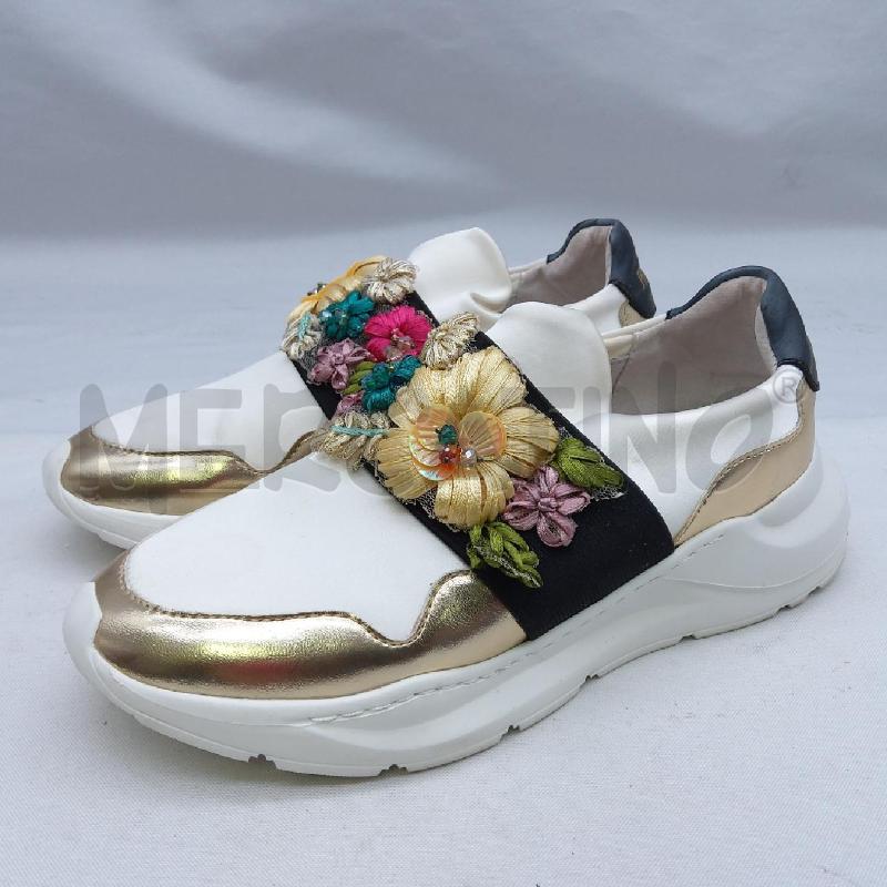 SCARPE D 1B FRACOMINA BNC FIORI APPLICAZIONI  | Mercatino dell'Usato San maurizio canavese 1