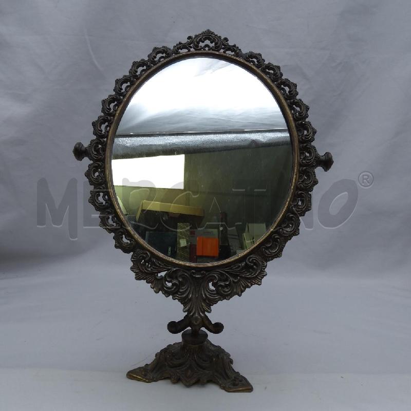 SPECCHIETTO DA TAVOLO OVALE METALLO VINTAGE | Mercatino dell'Usato San maurizio canavese 1