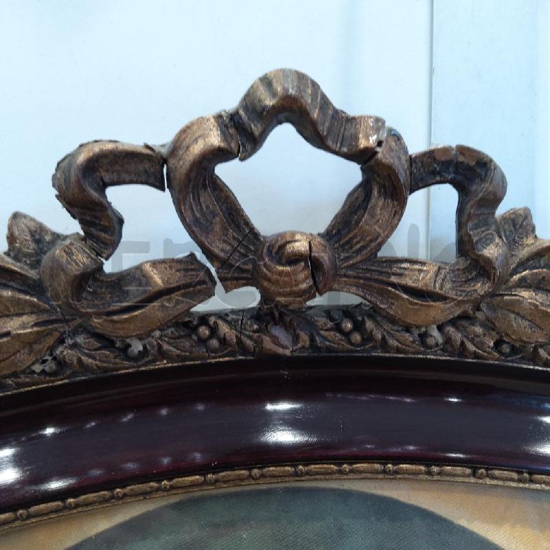 STAMPA RELIGIOSA MADONNA CORNICE OVALE LEGNO FESTONE FIORI DORATI | Mercatino dell'Usato San maurizio canavese 4